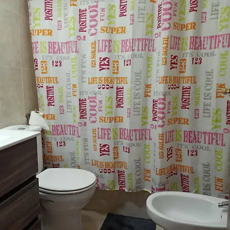 아파트 Apartamento De 3 Habitaciones Terraza, Wi-Fi Y Garaje 암푸에로